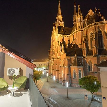 Apartmani I Sobe Pejacevic Osijek Extérieur photo