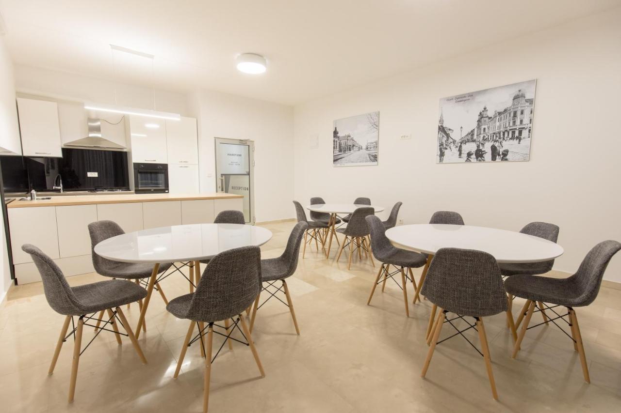 Apartmani I Sobe Pejacevic Osijek Extérieur photo