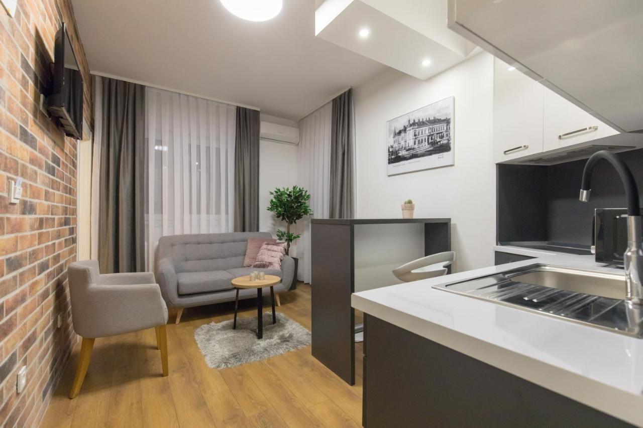 Apartmani I Sobe Pejacevic Osijek Extérieur photo