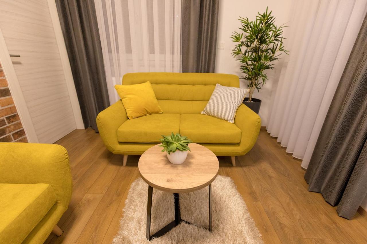 Apartmani I Sobe Pejacevic Osijek Extérieur photo