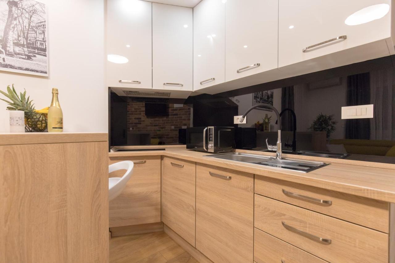 Apartmani I Sobe Pejacevic Osijek Extérieur photo
