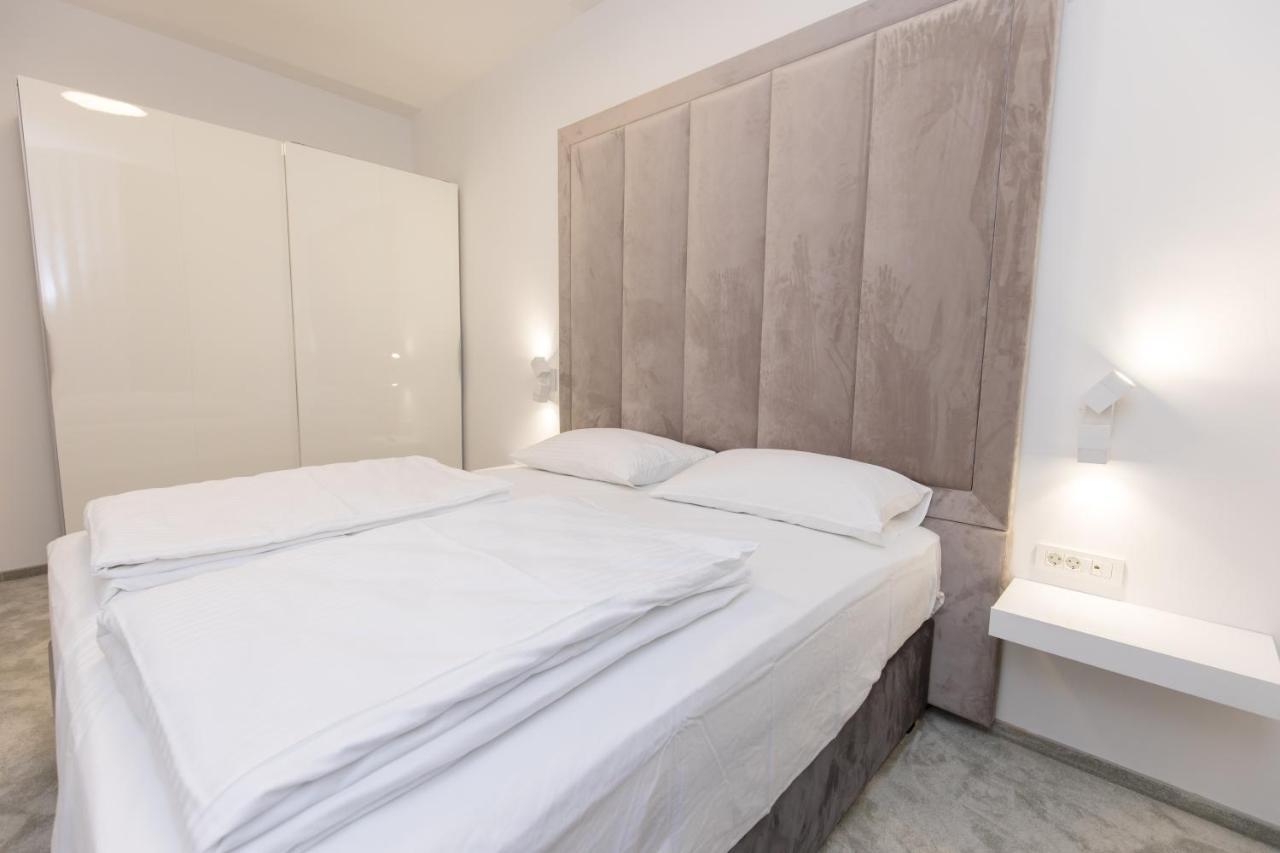 Apartmani I Sobe Pejacevic Osijek Extérieur photo