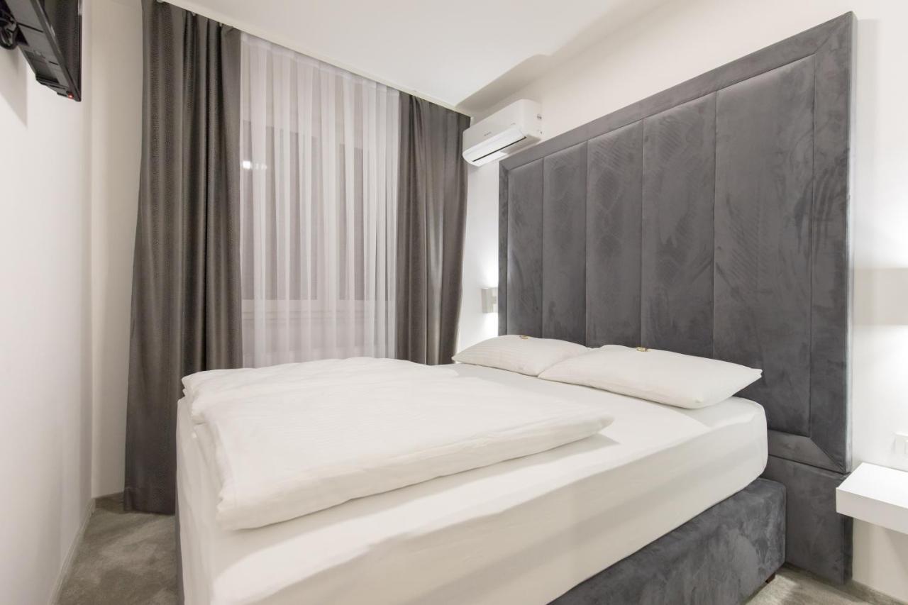 Apartmani I Sobe Pejacevic Osijek Extérieur photo